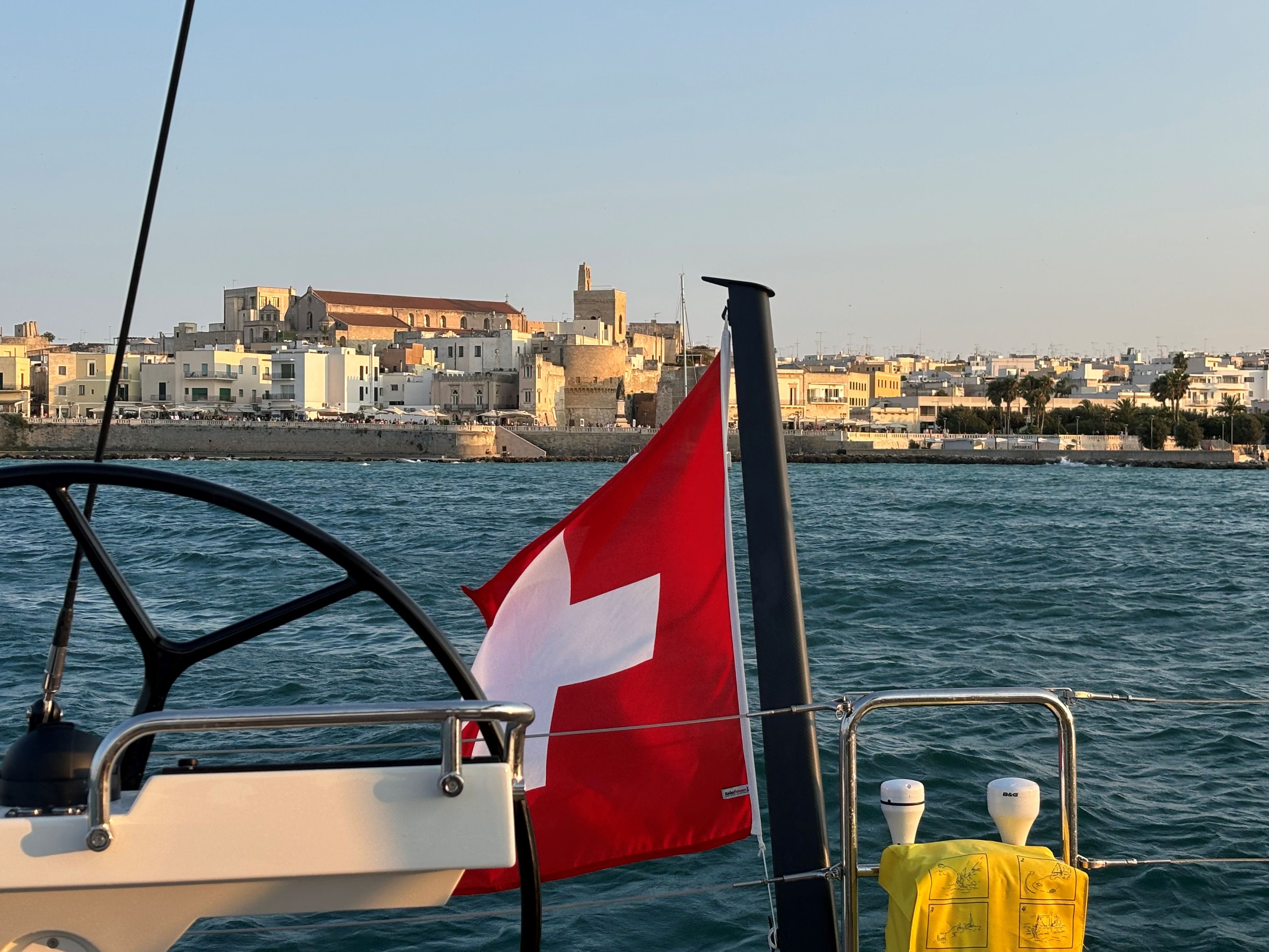 The Swiss yacht LOMA leaves the Bay of Otranto.
